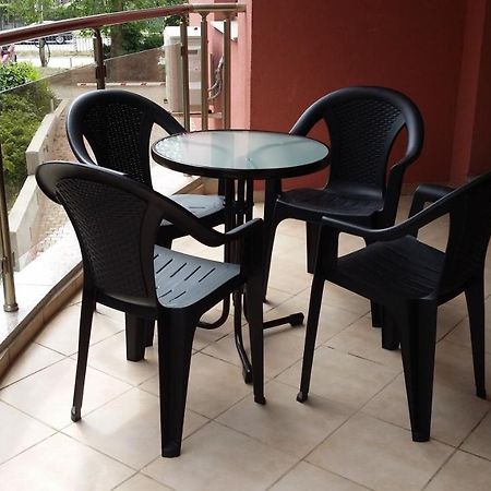 Black Sea Brееze Apartment Varna Ngoại thất bức ảnh