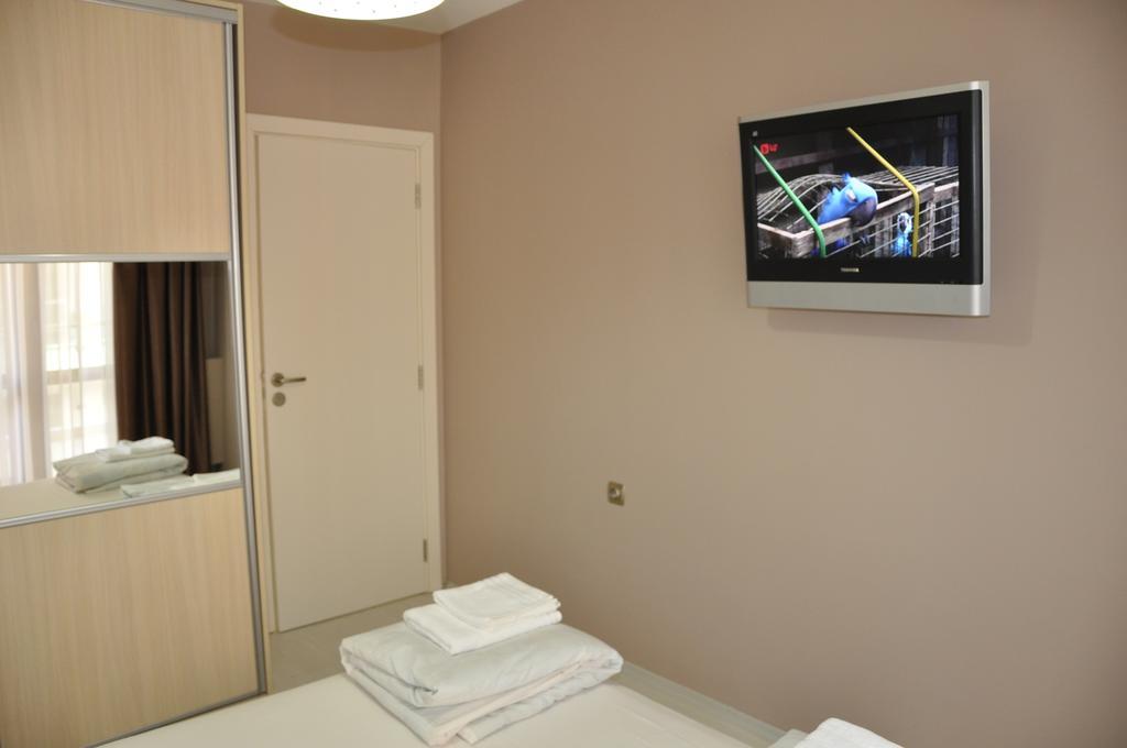 Black Sea Brееze Apartment Varna Ngoại thất bức ảnh
