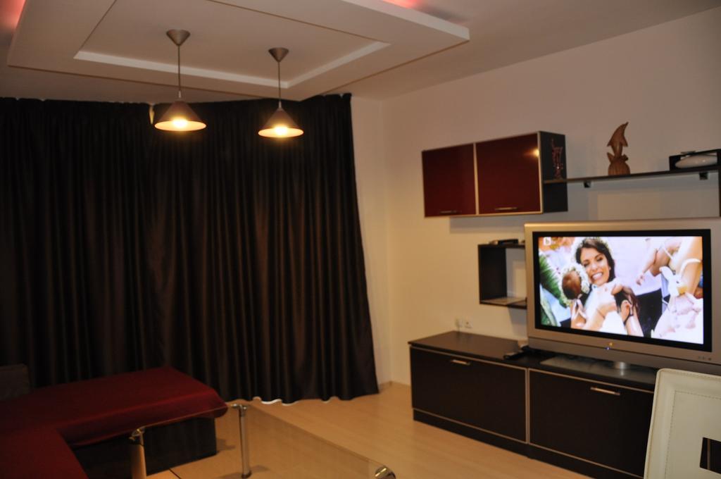 Black Sea Brееze Apartment Varna Ngoại thất bức ảnh